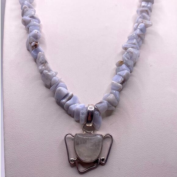 Vintage Blue Lace Agate and Sterling Silver Necklace with Moonstone Pendant - Picture 3 of 6